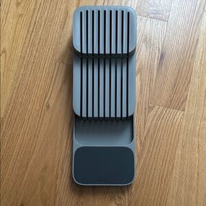 Gray Joseph Joseph knife organizer